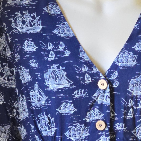 New Joanie v neck midi dress size 10 ship print navy & white - Picture 2 of 14